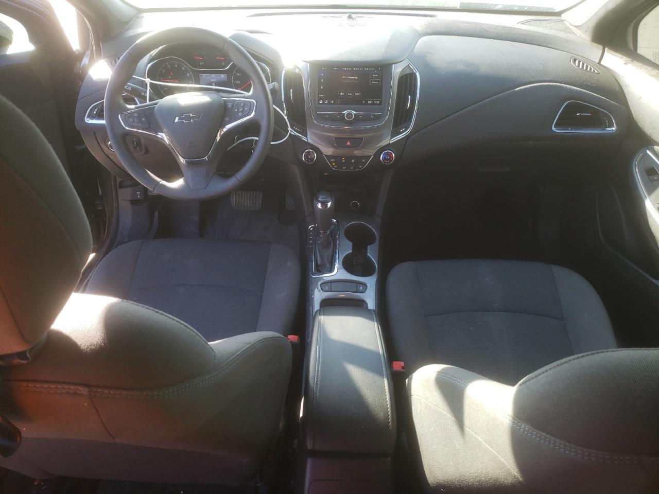 2019 Chevrolet Cruze VIN 3G1BE6SM8KS590045 Copart auction photo, side damage thumbnail 8