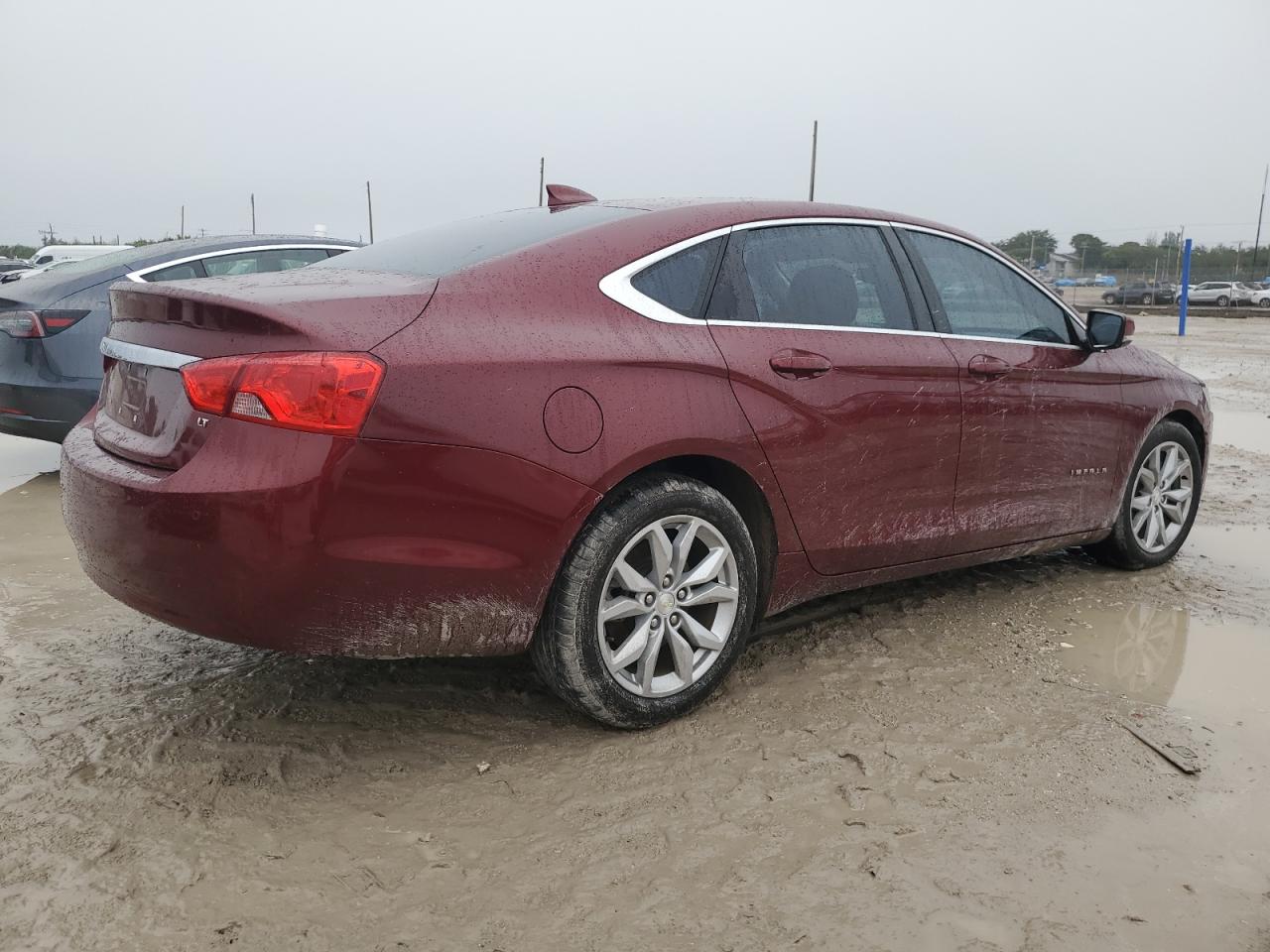 2017 Chevrolet Impala VIN 1G1105S37HU126331 Copart auction photo, front end / side damage thumbnail 3