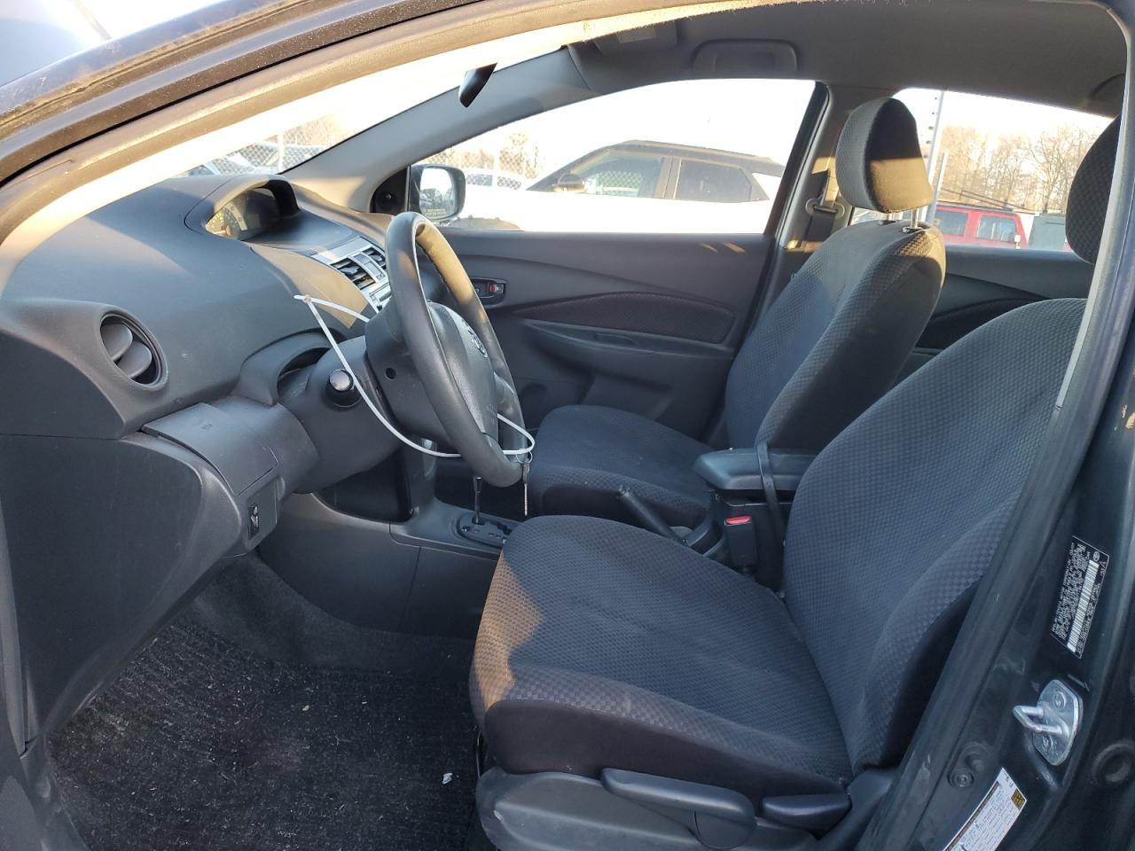 2007 Toyota Yaris VIN JTDBT923671146192 Copart auction photo, front end / side damage thumbnail 7