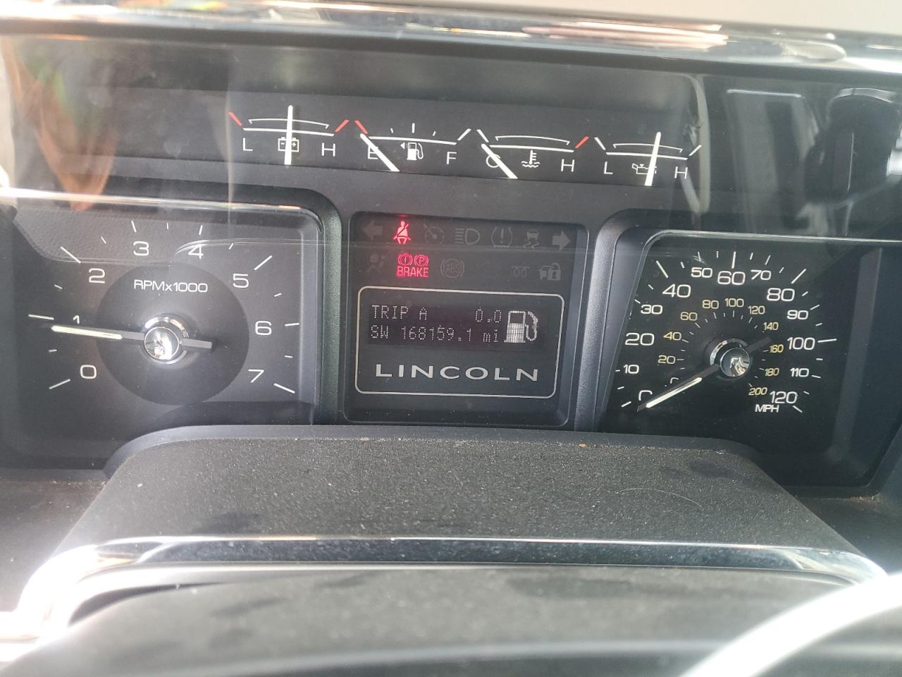2010 Lincoln Navigator VIN 5LMJJ3J5XAEJ00018 Copart auction photo, rear end damage thumbnail 9