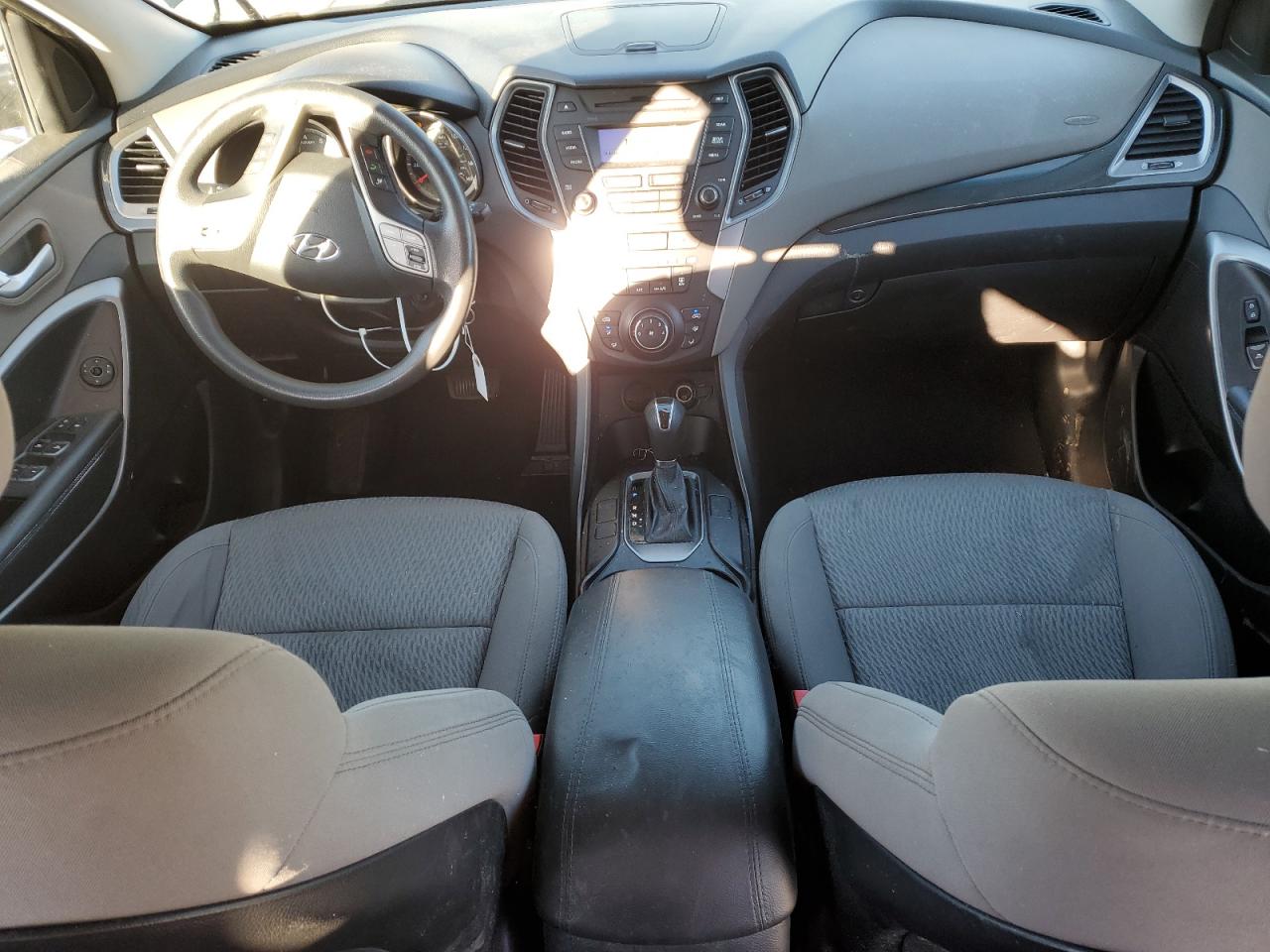 2015 Hyundai Santa Fe VIN 5XYZT3LB1FG240688 Copart auction photo, all over damage thumbnail 8