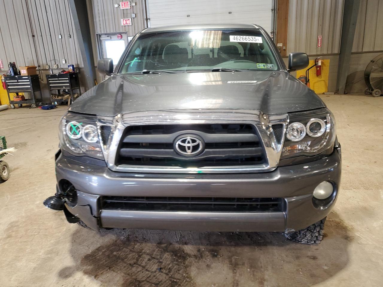 2010 Toyota Tacoma VIN 5TEMU4FN8AZ682997 Copart auction photo, all over damage thumbnail 5