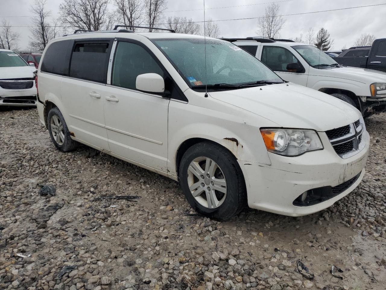 2013 Dodge Caravan VIN 2C4RDGDG3DR537162 Copart auction photo, all over damage thumbnail 4