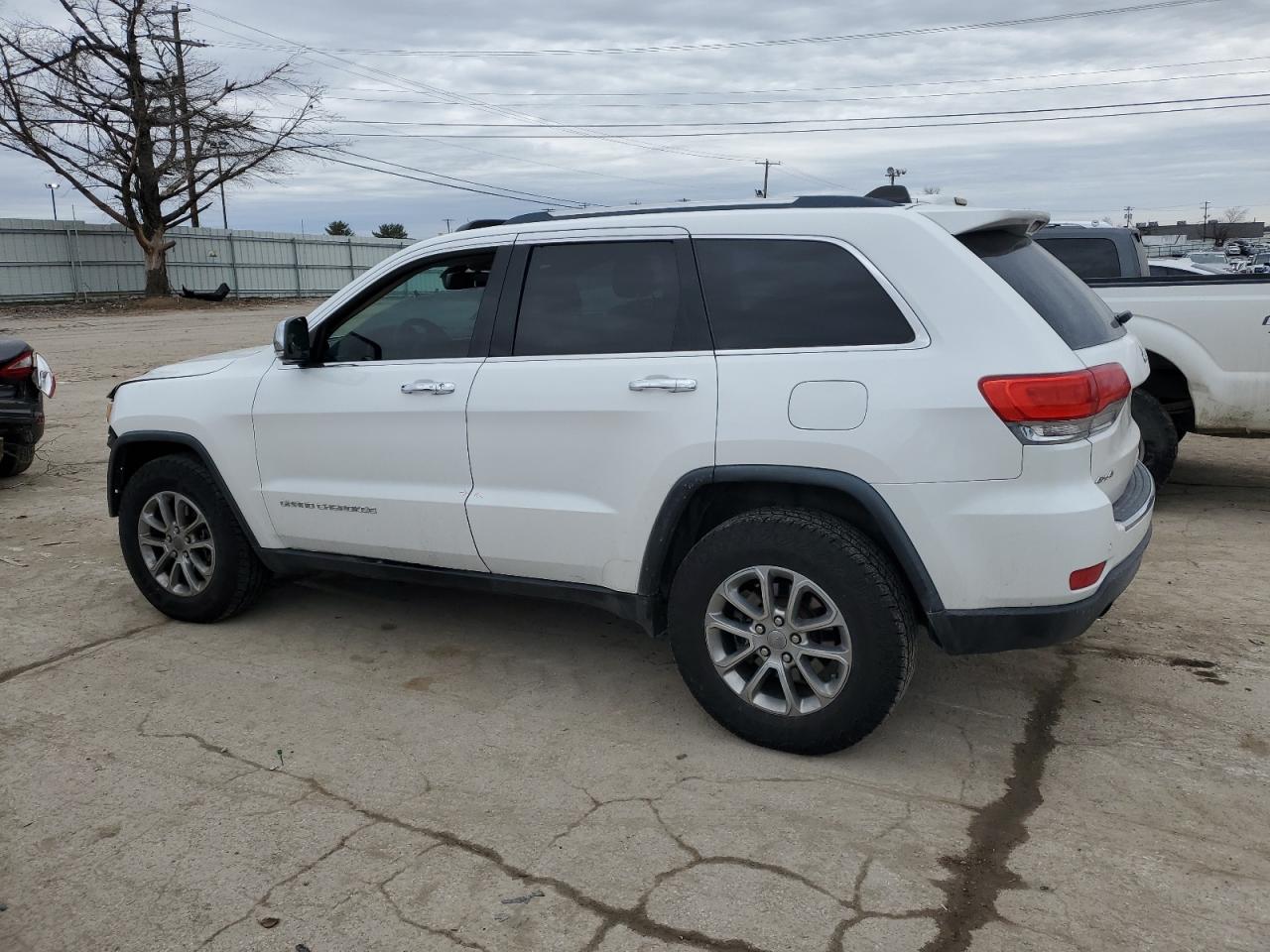 2016 Jeep Grand Cherokee VIN 1C4RJFBT4GC313141 Copart auction photo, front end damage thumbnail 2