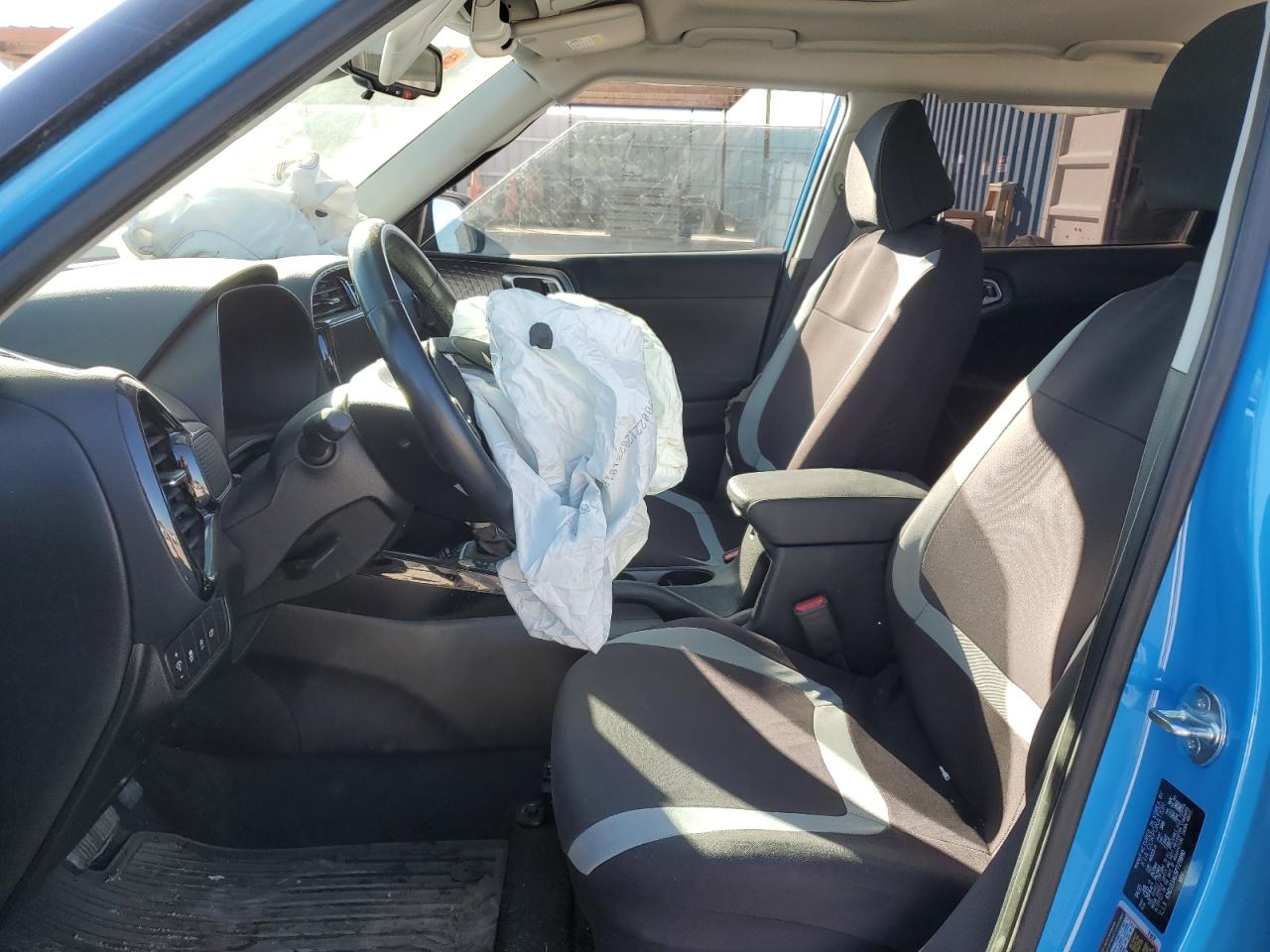 2023 KIA Soul VIN KNDJ33AU5P7211890 Copart auction photo, all over damage thumbnail 7