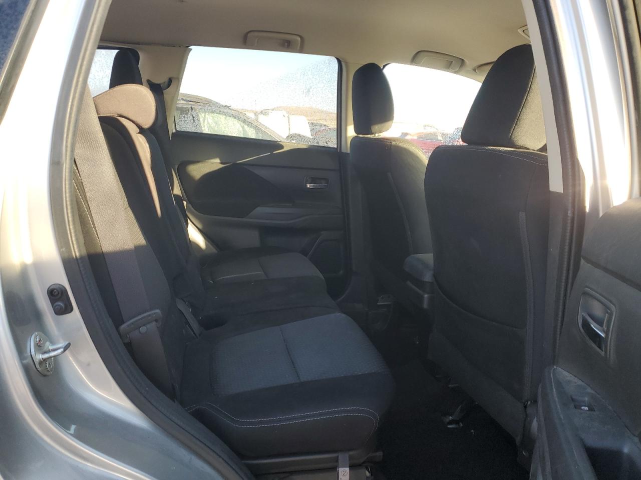 2018 Mitsubishi Outlander VIN JA4AZ3A36JJ002653 Copart auction photo, rear end damage thumbnail 10