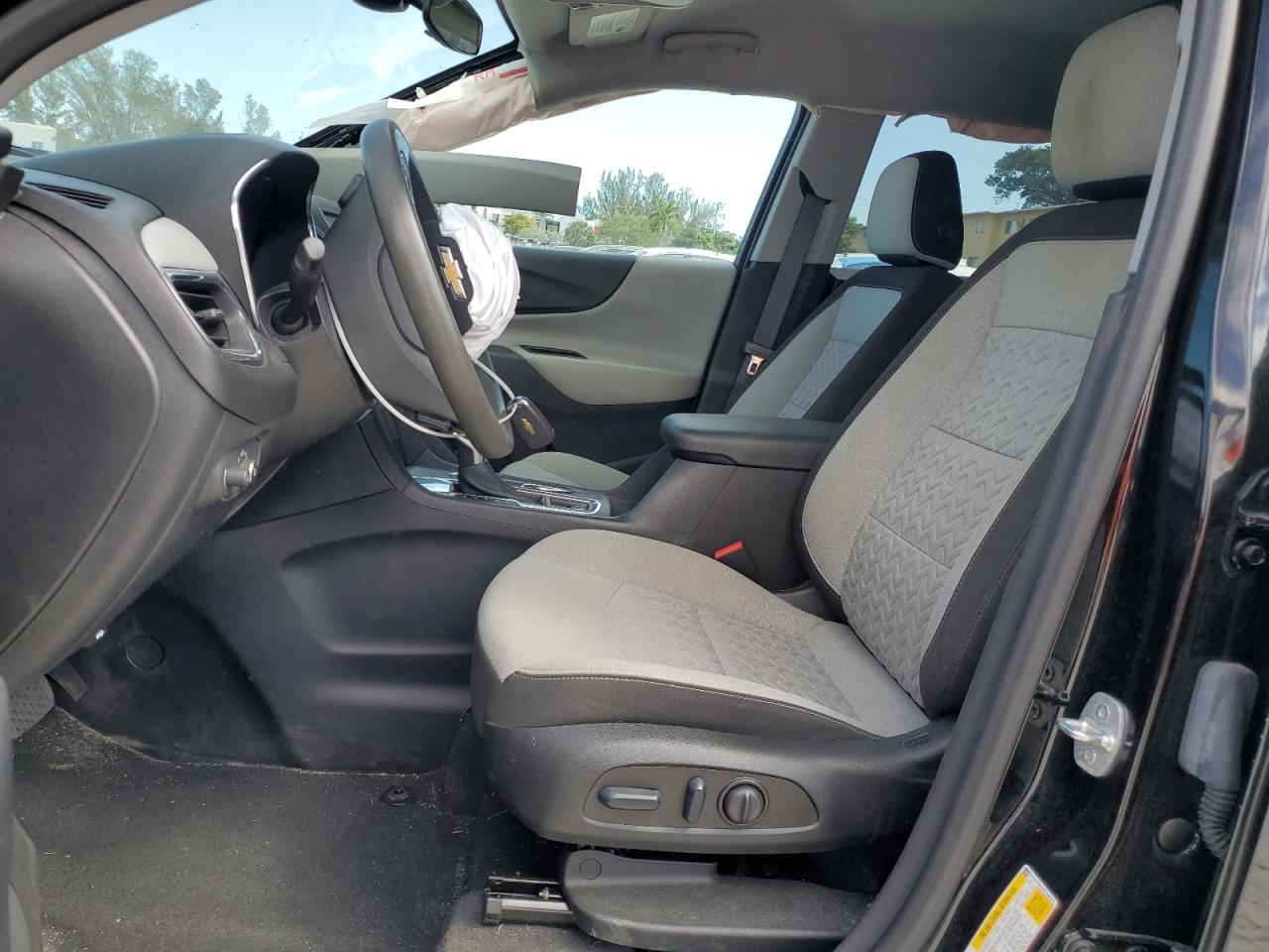 2023 Chevrolet Equinox VIN 3GNAXHEG6PL186197 Copart auction photo, side / front end damage thumbnail 7
