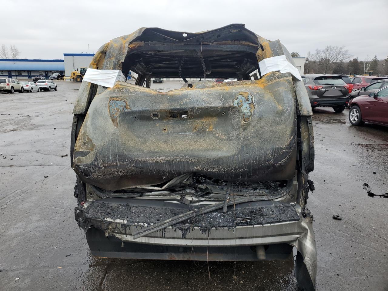 2010 Chrysler Town & Country VIN 2A4RR5D19AR288809 Copart auction photo, burn damage thumbnail 6
