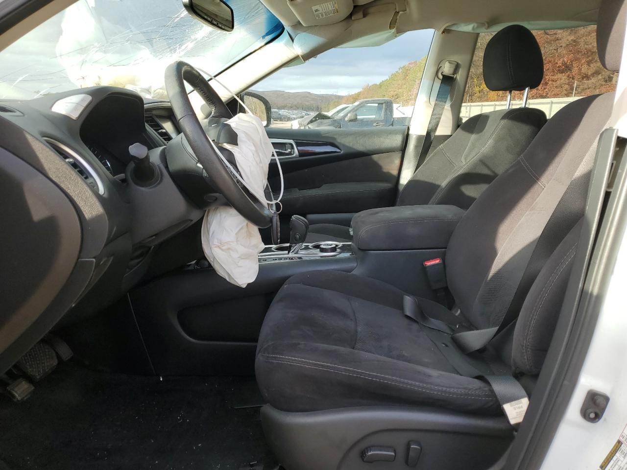2016 Nissan Pathfinder VIN 5N1AR2MM1GC643903 Copart auction photo, front end / minor dent/scratches damage thumbnail 7