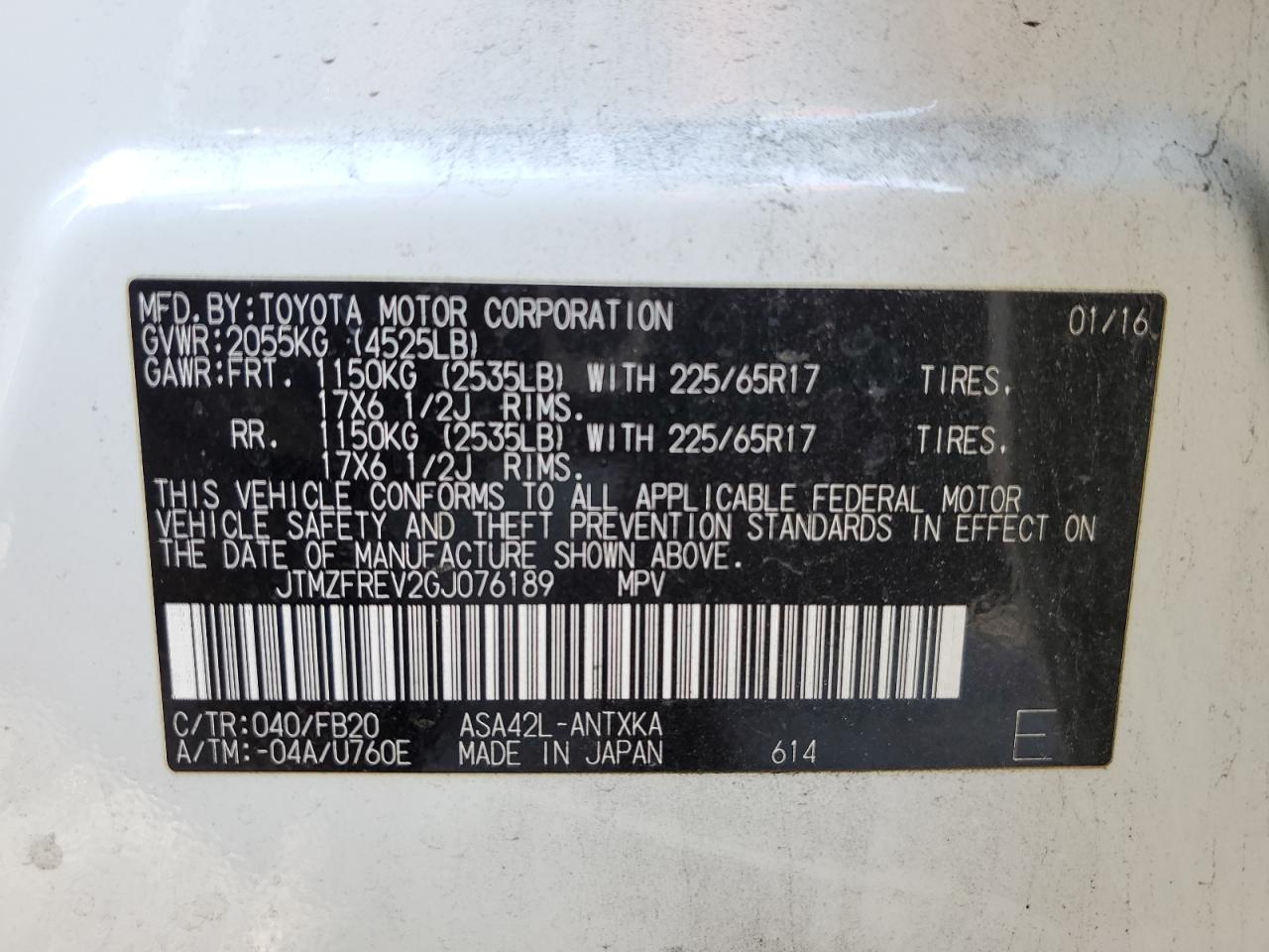 2016 Toyota RAV 4 VIN JTMZFREV2GJ076189 Copart auction photo, front end / minor dent/scratches damage thumbnail 16