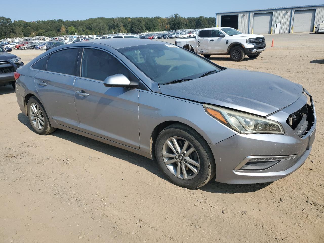 2015 Hyundai Sonata VIN 5NPE24AF8FH009986 Copart auction photo, front end / minor dent/scratches damage thumbnail 4