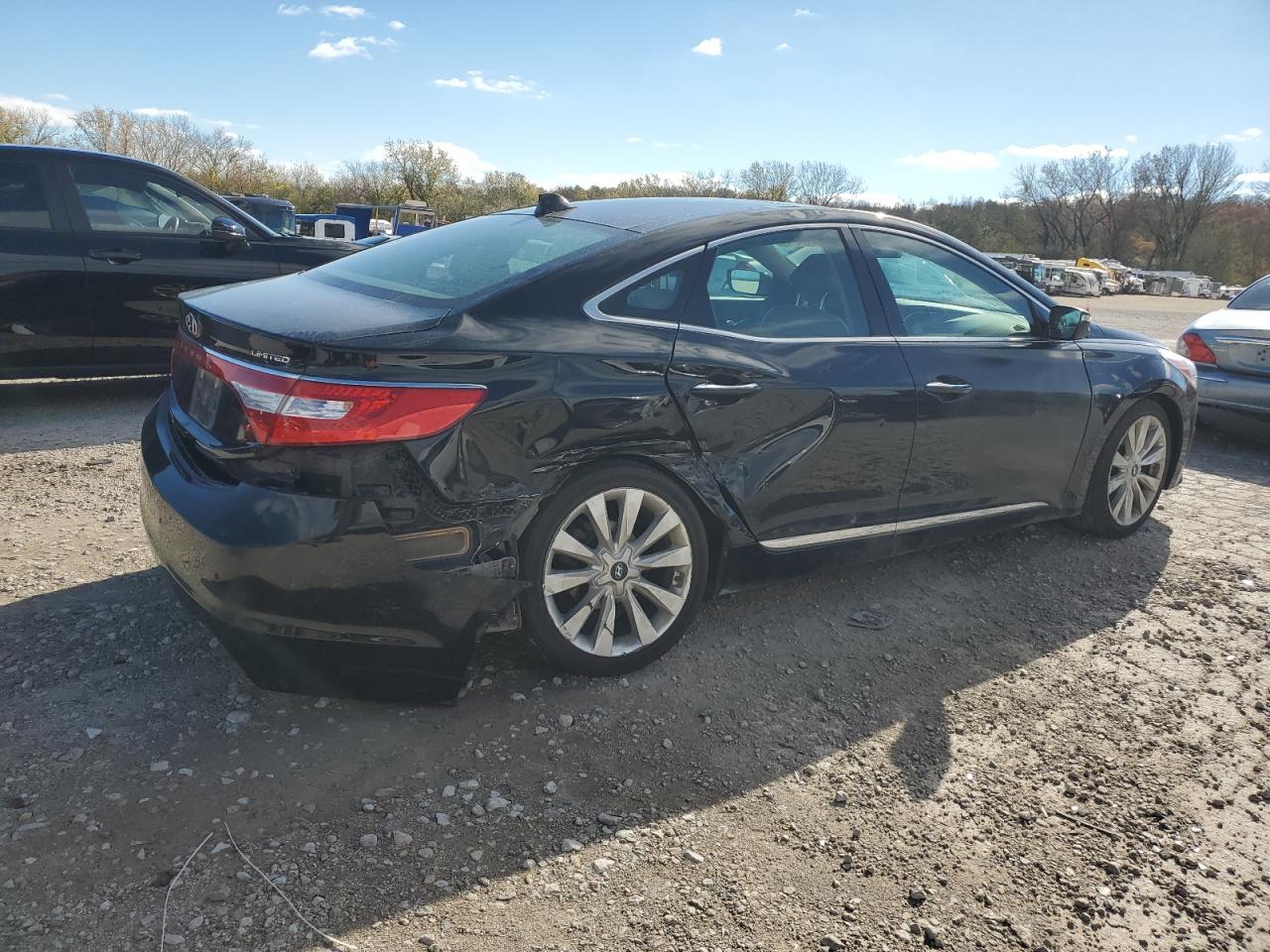 2015 Hyundai Azera VIN KMHFH4JG6FA494952 Copart auction photo, rear end / side damage thumbnail 3