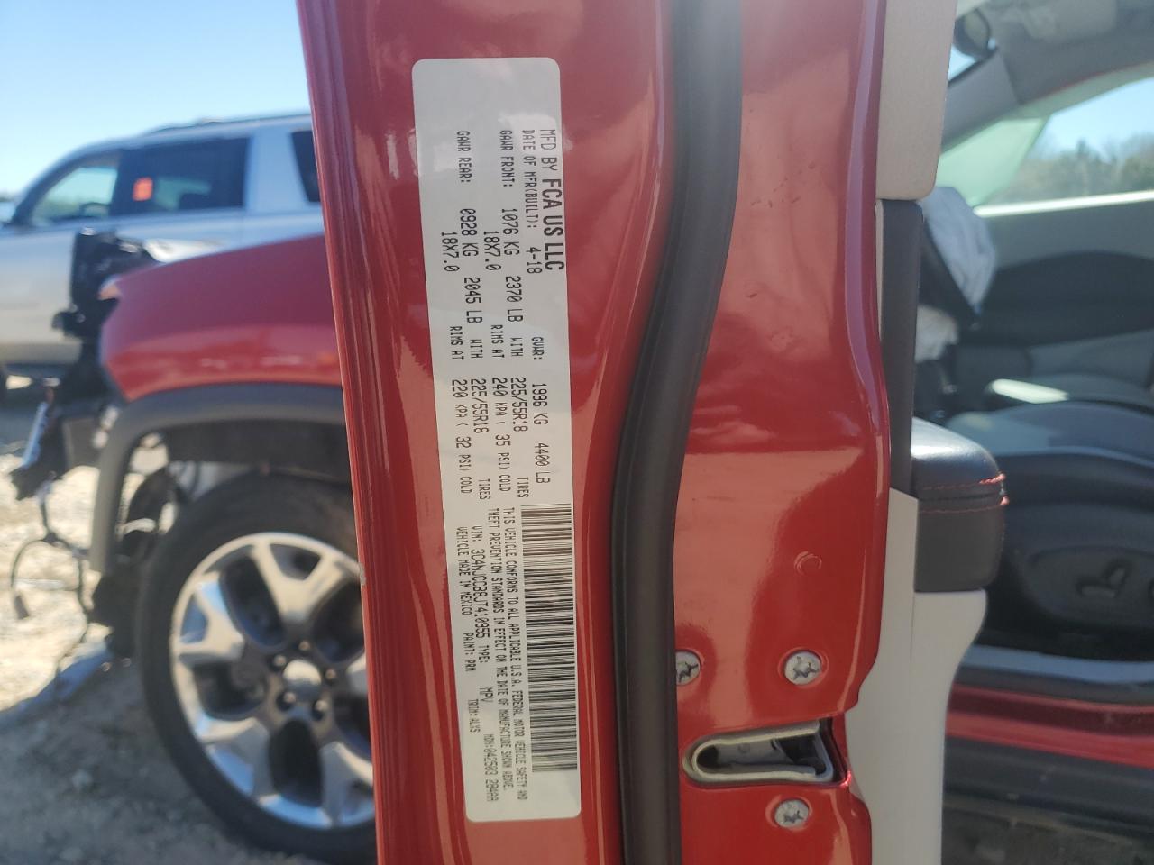 2018 Jeep Compass VIN 3C4NJCCB8JT410955 Copart auction photo, front end / side damage thumbnail 13