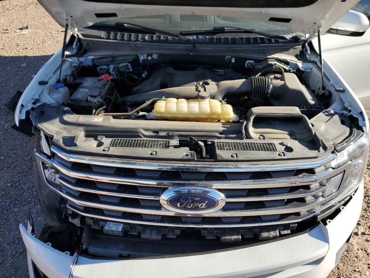 2020 Ford Expedition VIN 1FMJU1JT9LEA99282 Copart auction photo, front end / side damage thumbnail 13