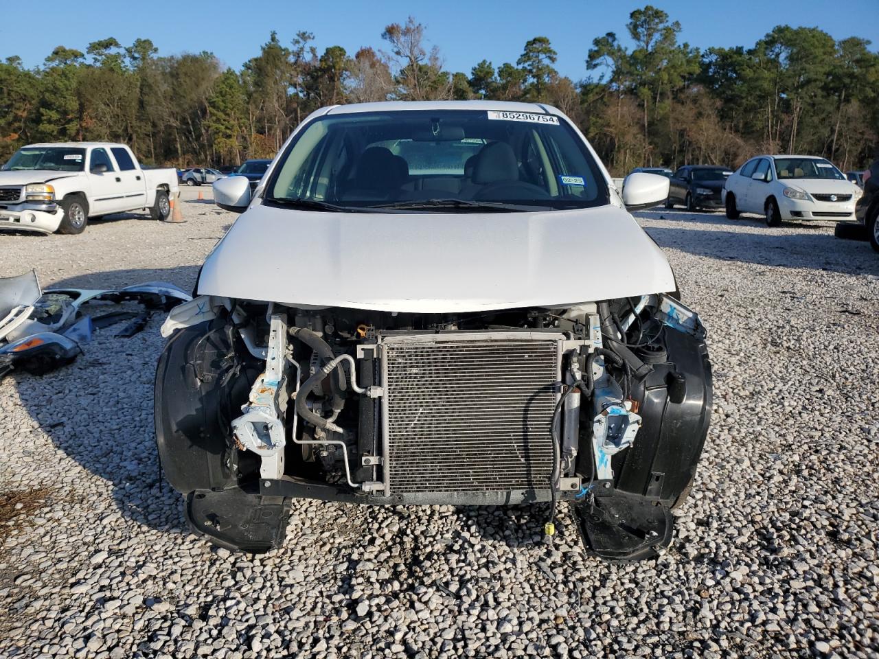 2019 Nissan Versa VIN 3N1CN7AP2KL866049 Copart auction photo, front end / side damage thumbnail 5