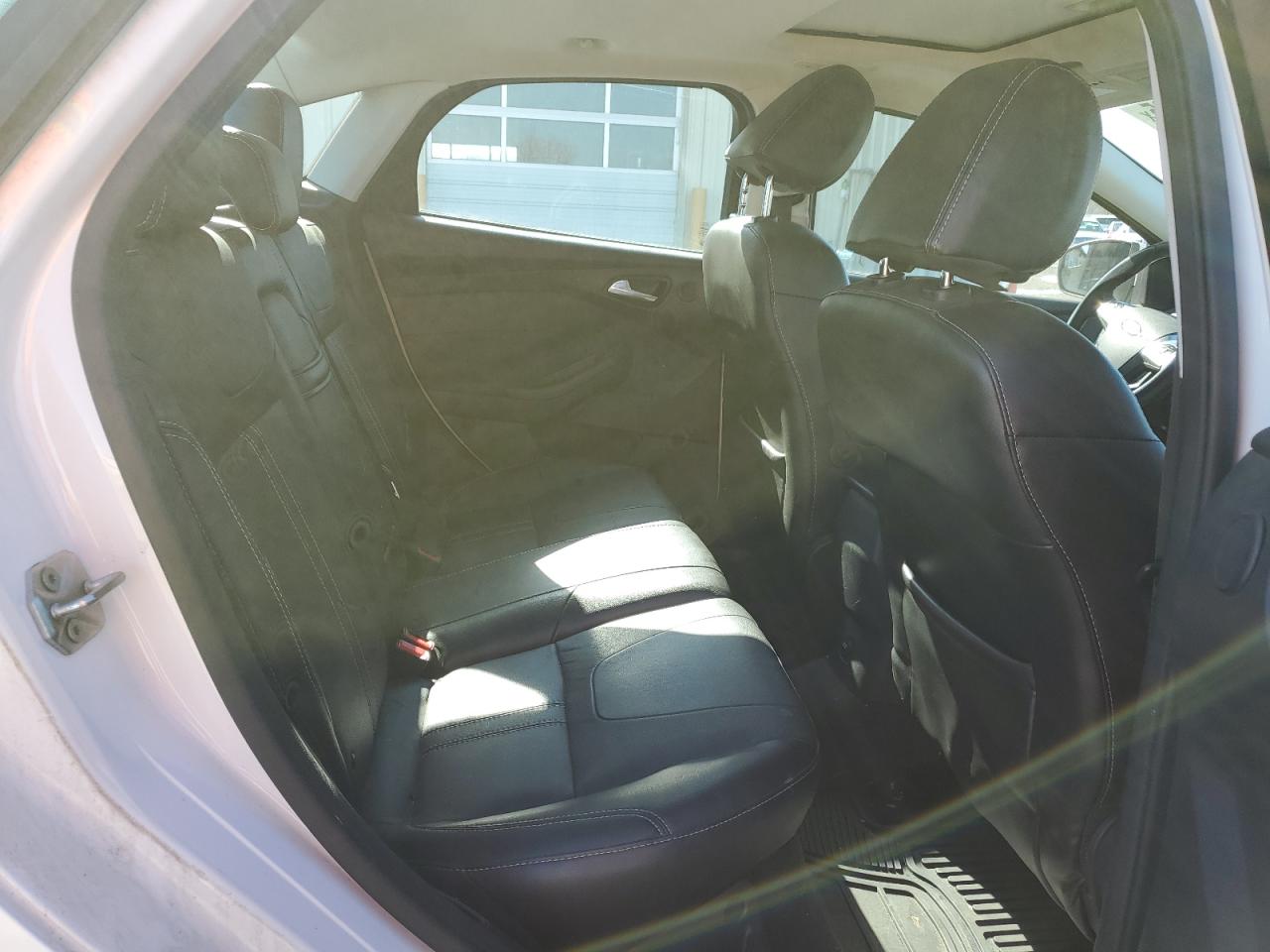 2012 Ford Focus VIN 1FAHP3J26CL427627 Copart auction photo, front end damage thumbnail 10