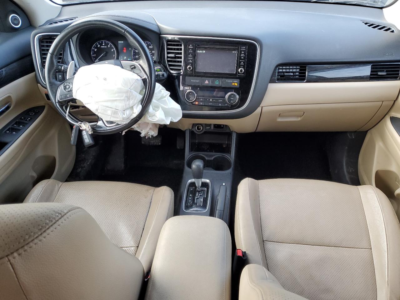 2016 Mitsubishi Outlander VIN JA4JZ4AX1GZ014423 Copart auction photo, front end damage thumbnail 8