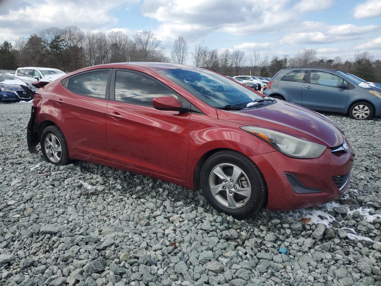 2014 Hyundai Elantra VIN 5NPDH4AE8EH530979 Copart auction photo, rear end / minor dent/scratches damage thumbnail 4