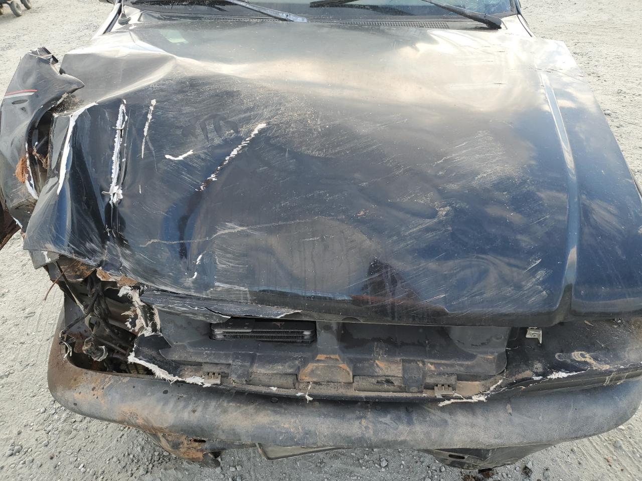 2004 Mazda B-series VIN 4F4YR16UX4TM00703 Copart auction photo, all over / minor dent/scratches damage thumbnail 12