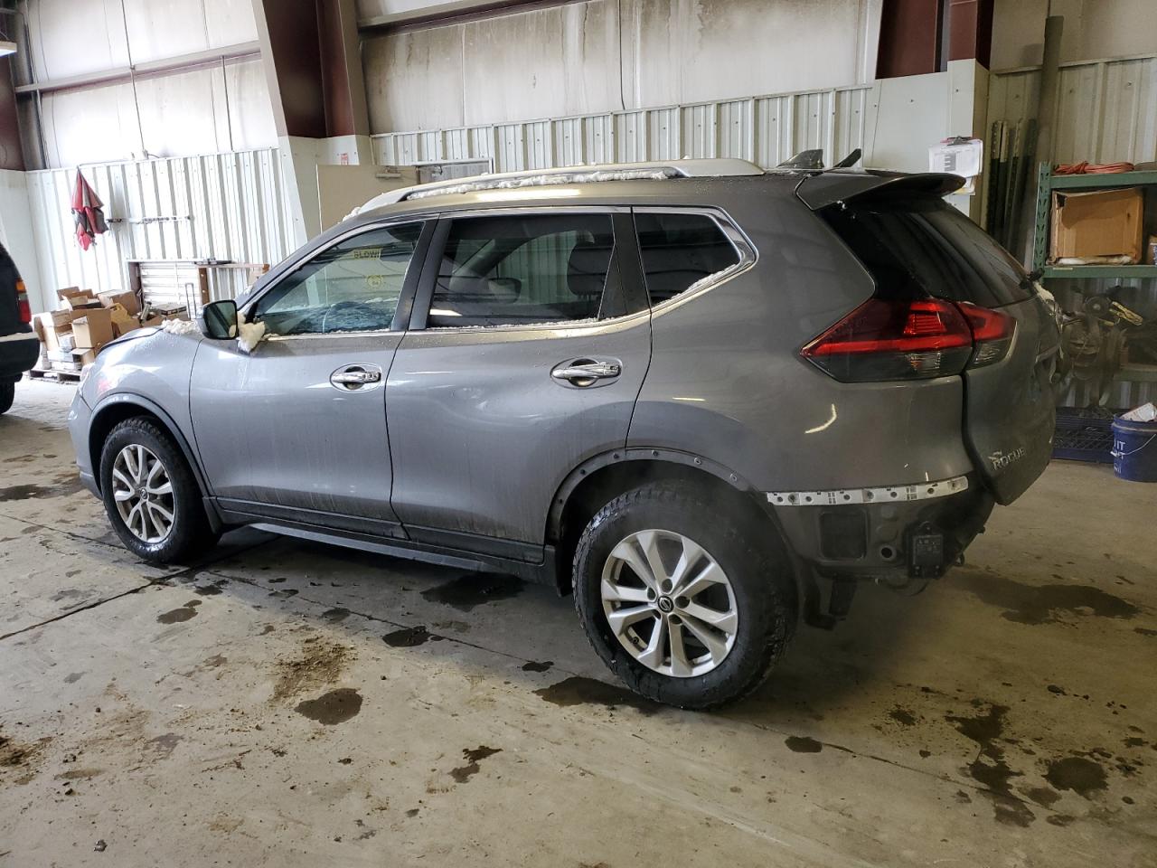 2018 Nissan Rogue VIN KNMAT2MT8JP599069 Copart auction photo, rear end / front end damage thumbnail 2