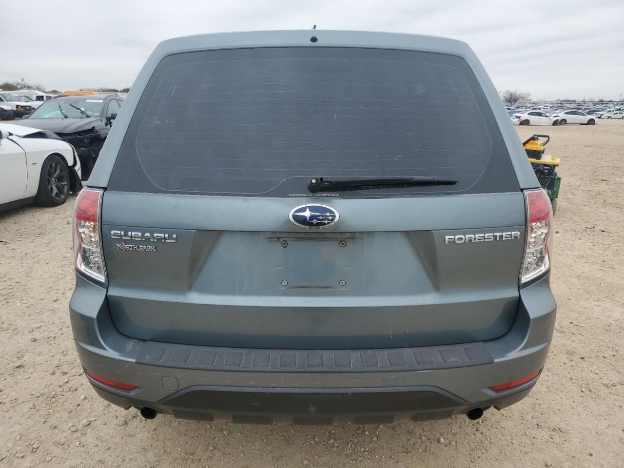 2009 Subaru Forester VIN JF2SH616X9H786154 Copart auction photo, front end / minor dent/scratches damage thumbnail 6