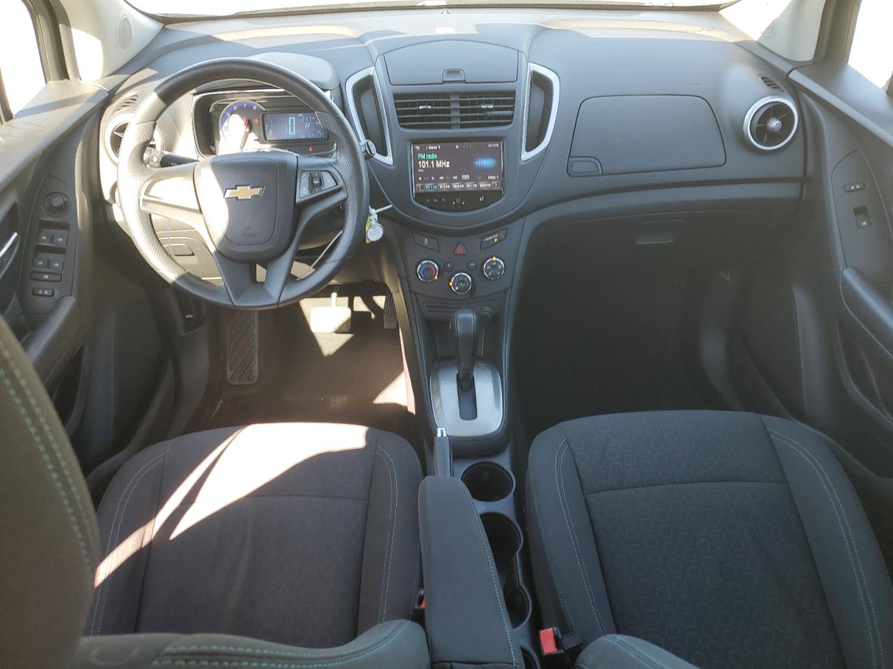 2015 Chevrolet Trax VIN KL7CJKSB9FB092773 Copart auction photo, front end damage thumbnail 8