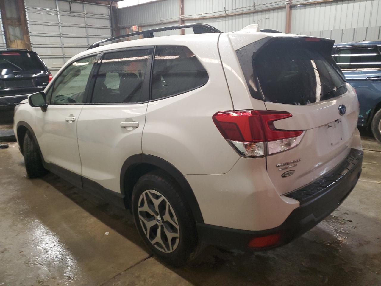 2019 Subaru Forester VIN JF2SKAEC8KH439643 Copart auction photo, front end / undercarriage damage thumbnail 2