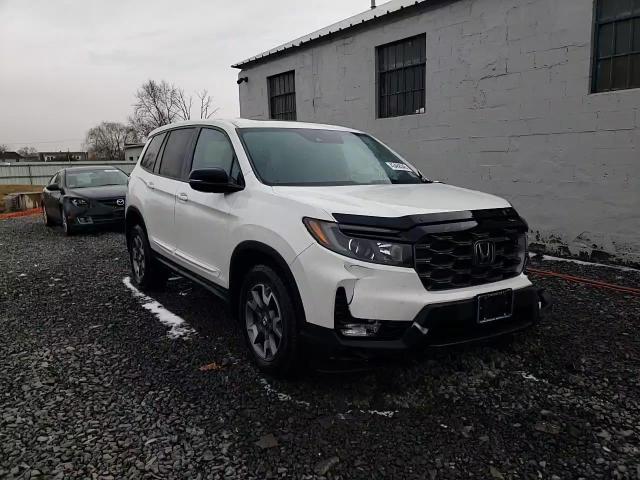 2022 Honda Passport VIN 5FNYF8H67NB017914 Copart auction photo, front end / side damage thumbnail 14
