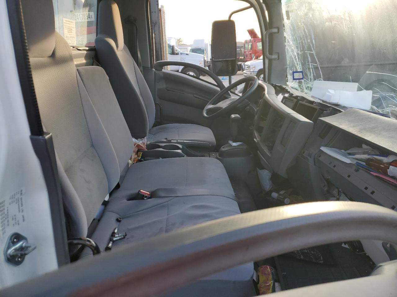 2016 Isuzu NPR VIN 54DB4W1B6GS805897 Copart auction photo, all over / hail damage thumbnail 10