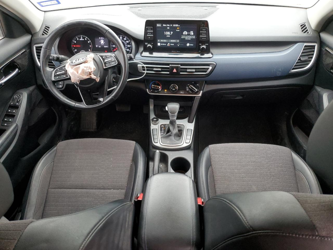 2021 KIA Seltos VIN KNDEU2AA2M7216040 Copart auction photo, all over damage thumbnail 8