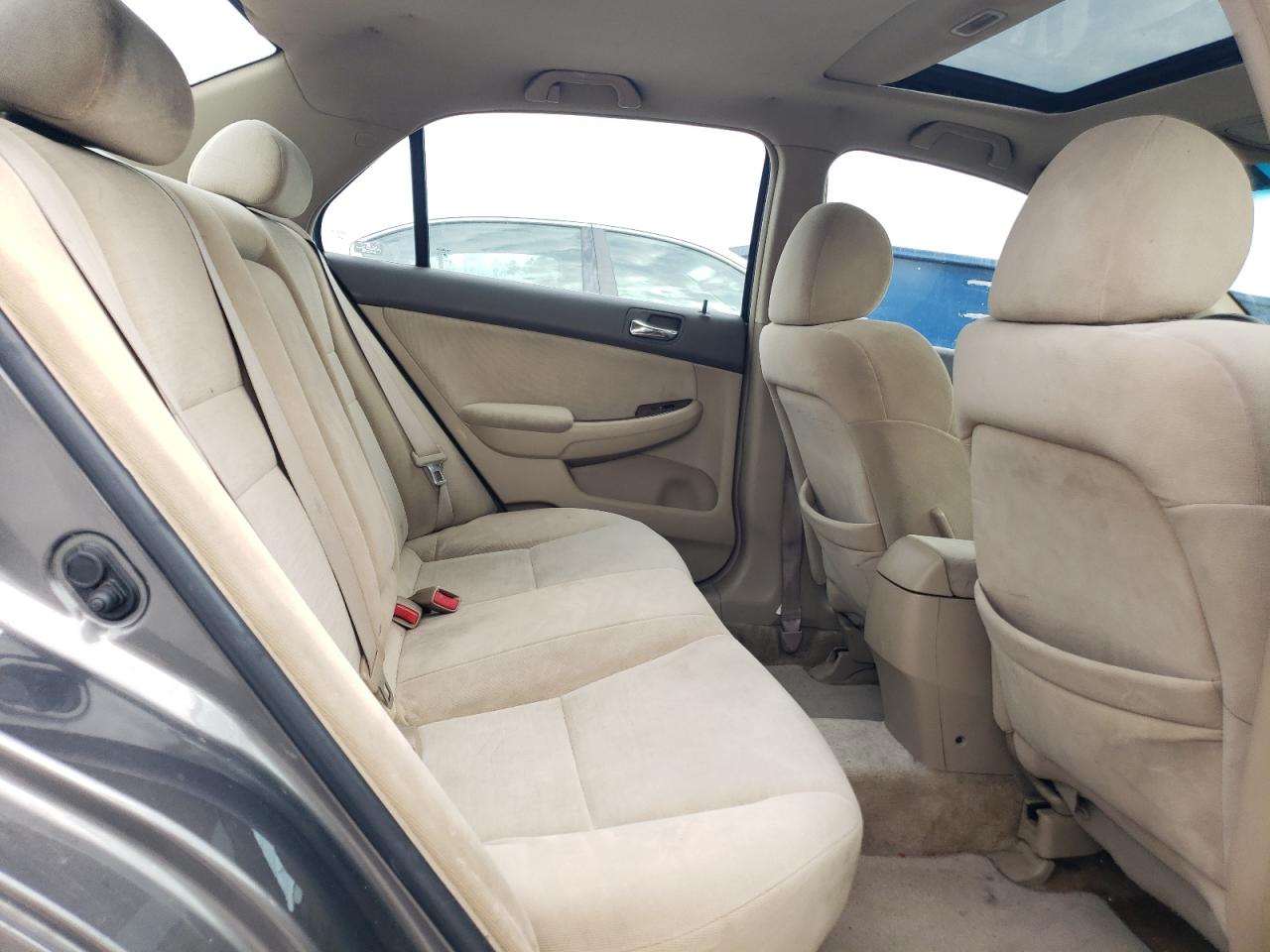 2006 Honda Accord VIN 1HGCM56756A154131 Copart auction photo, rear end / minor dent/scratches damage thumbnail 10