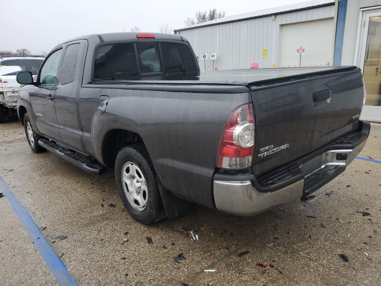2011 Toyota Tacoma VIN 5TFTX4CN2BX009056 Copart auction photo, front end damage thumbnail 2