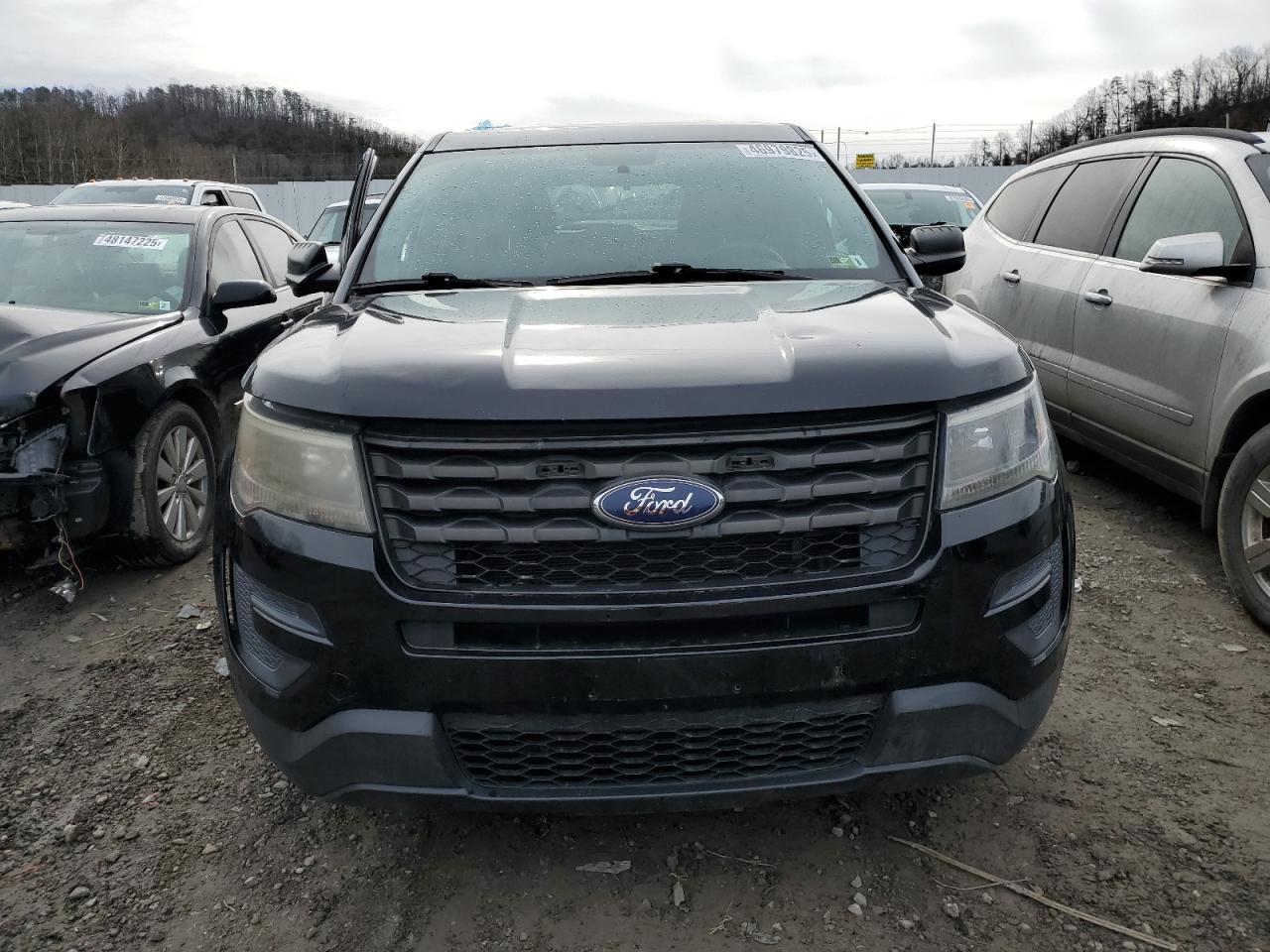 2017 Ford Explorer VIN 1FM5K8AR4HGE13629 Copart auction photo, side / front end damage thumbnail 5
