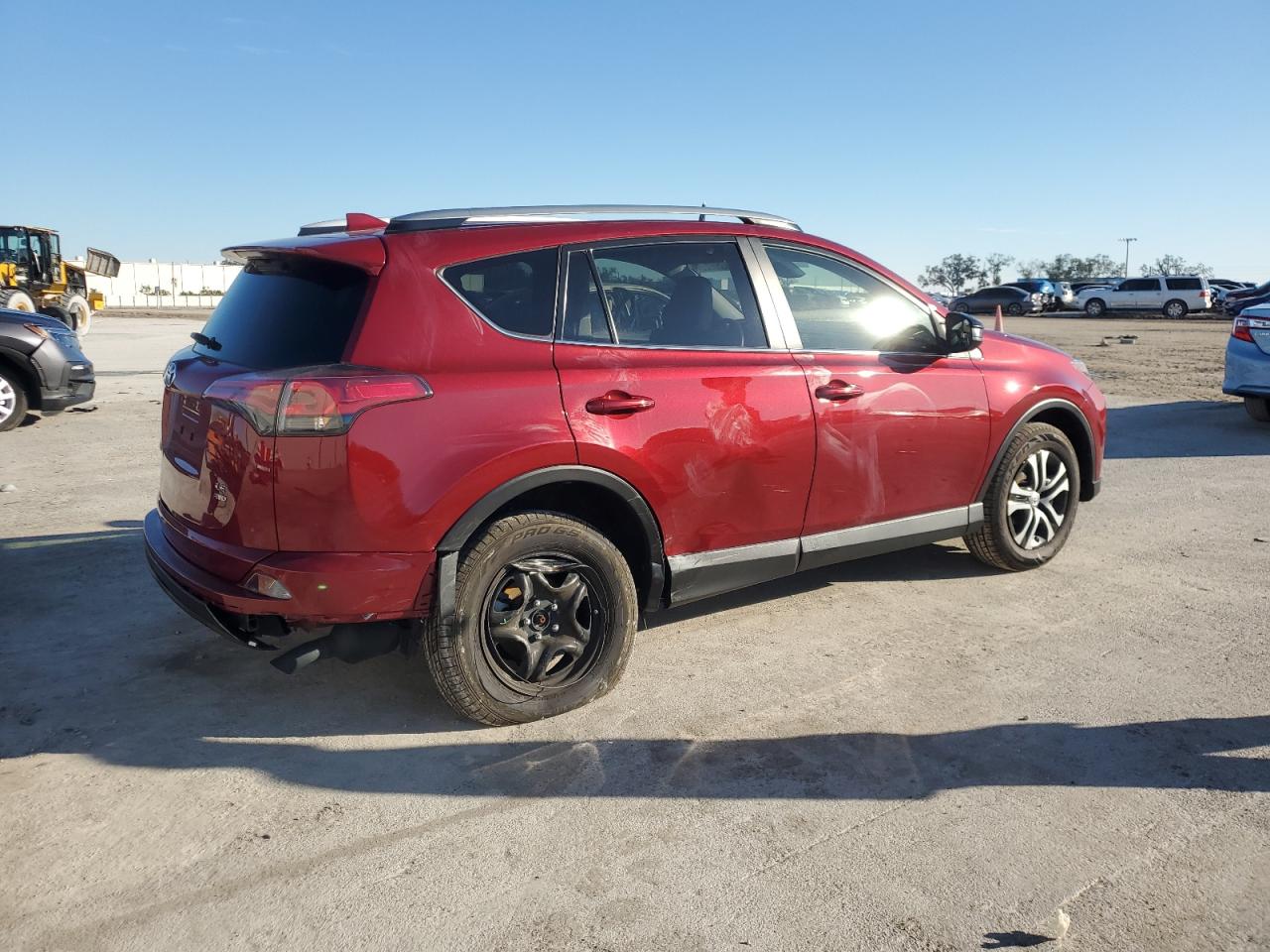 2018 Toyota RAV 4 VIN JTMBFREV3JD241111 Copart auction photo, rear end / side damage thumbnail 3