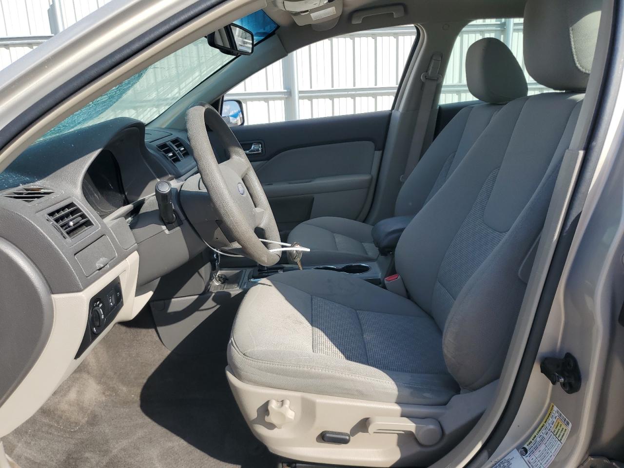 2010 Ford Fusion VIN 3FAHP0HA4AR399417 Copart auction photo, front end / minor dent/scratches damage thumbnail 7