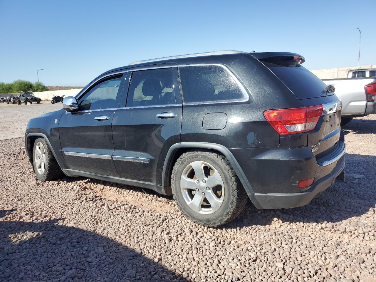 2013 Jeep Grand Cherokee VIN 1C4RJFCT0DC555631 Copart auction photo, front end damage thumbnail 2