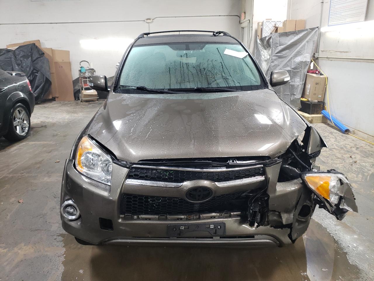2012 Toyota RAV 4 VIN 2T3DF4DVXCW246776 Copart auction photo, front end / rear end damage thumbnail 5