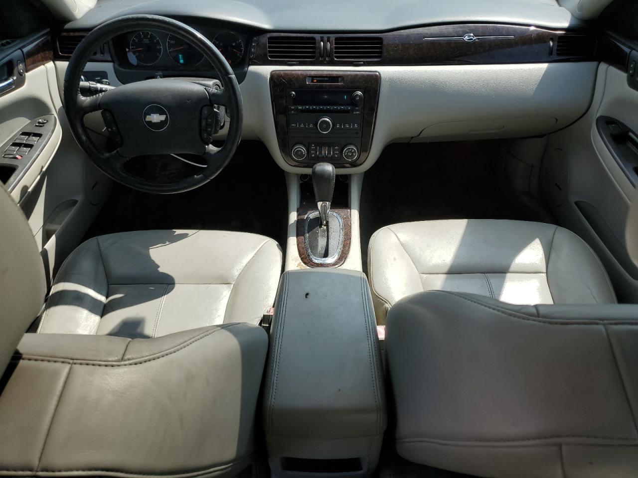 2013 Chevrolet Impala VIN 2G1WC5E30D1231338 Copart auction photo, rear end / minor dent/scratches damage thumbnail 8