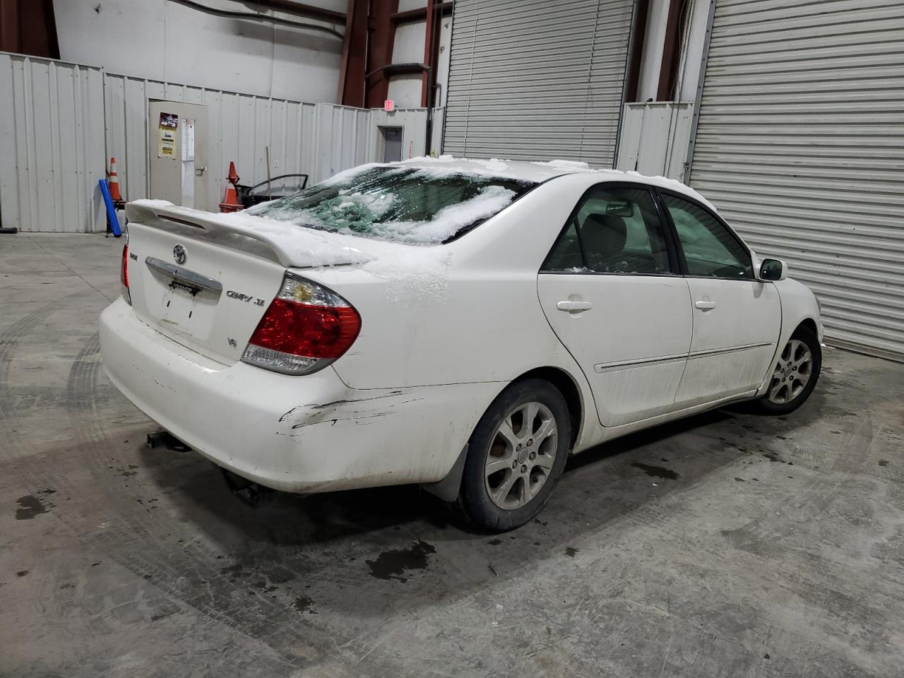 2006 Toyota Camry VIN 4T1BF30K16U623408 Copart auction photo, minor dent/scratches damage thumbnail 3
