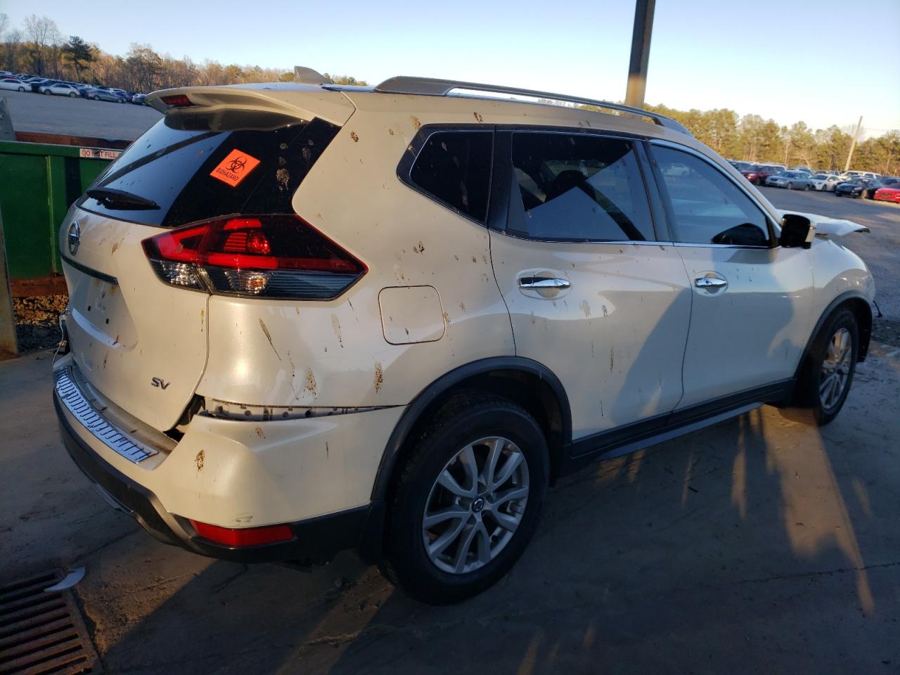 2018 Nissan Rogue VIN KNMAT2MT3JP529866 Copart auction photo, front end / side damage thumbnail 3