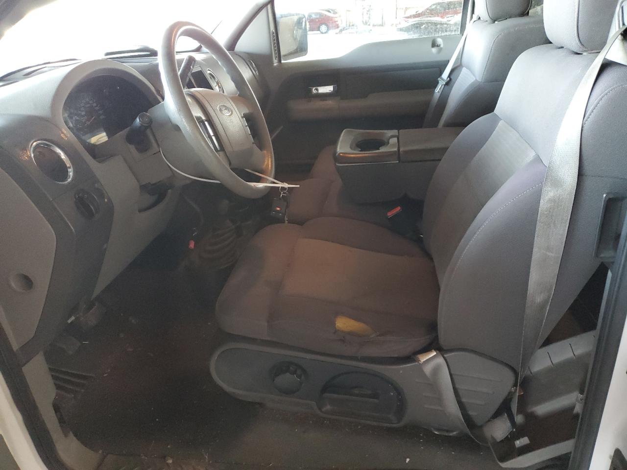 2004 Ford F-150 VIN 1FTRX14W64NA10449 Copart auction photo, front end damage thumbnail 7