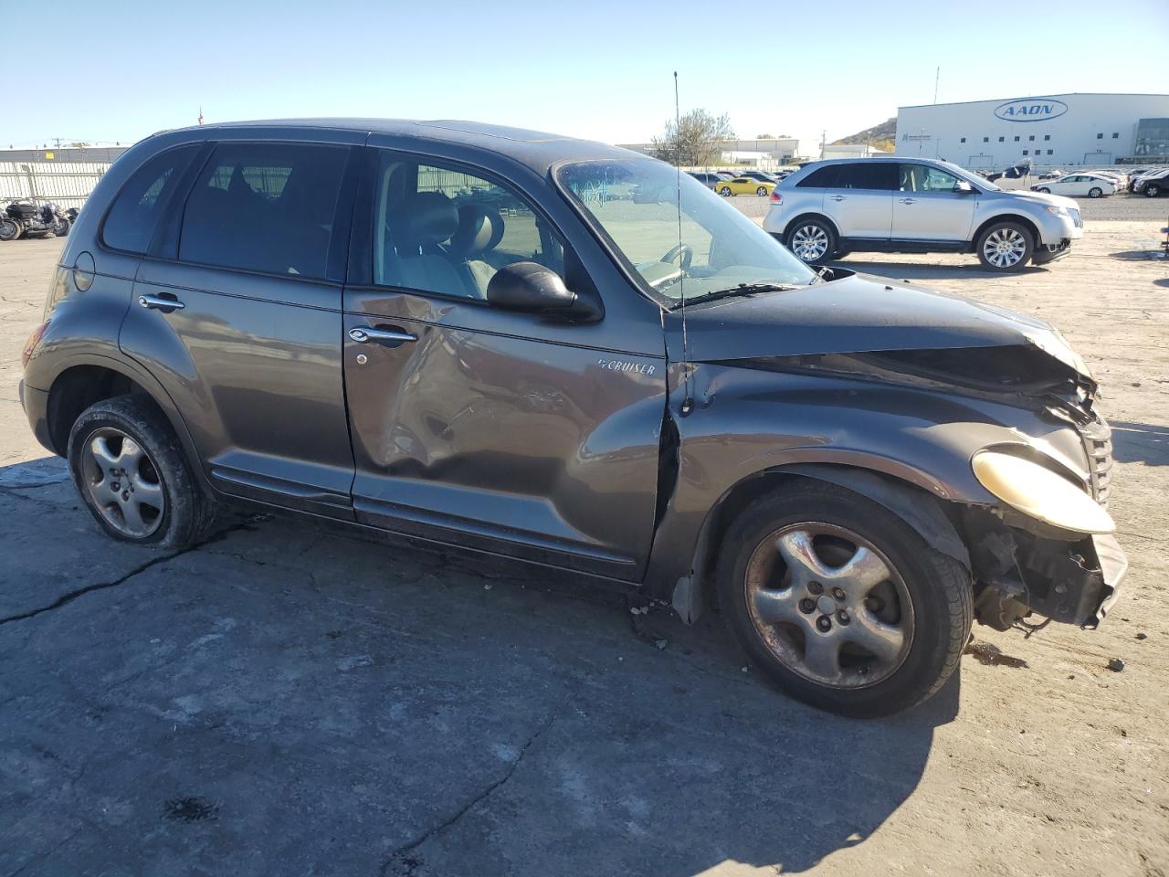 2001 Chrysler PT Cruiser VIN 3C8FY4BB91T549806 Copart auction photo, front end / side damage thumbnail 4