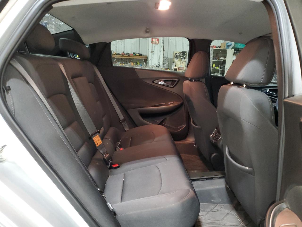 2021 Chevrolet Malibu VIN 1G1ZD5ST6MF051028 Copart auction photo, front end / minor dent/scratches damage thumbnail 10