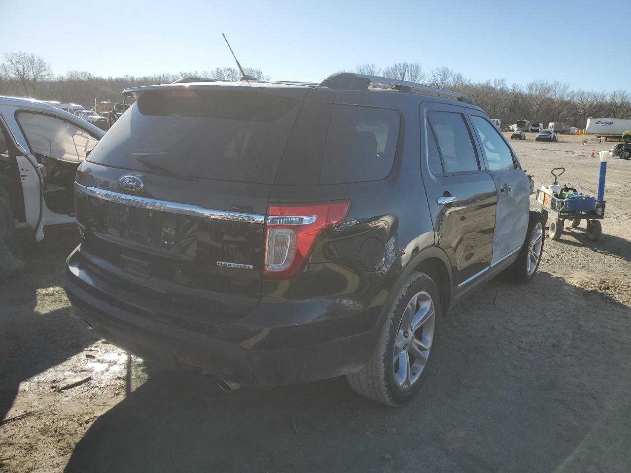 2015 Ford Explorer VIN 1FM5K7F87FGC69372 Copart auction photo, front end damage thumbnail 3
