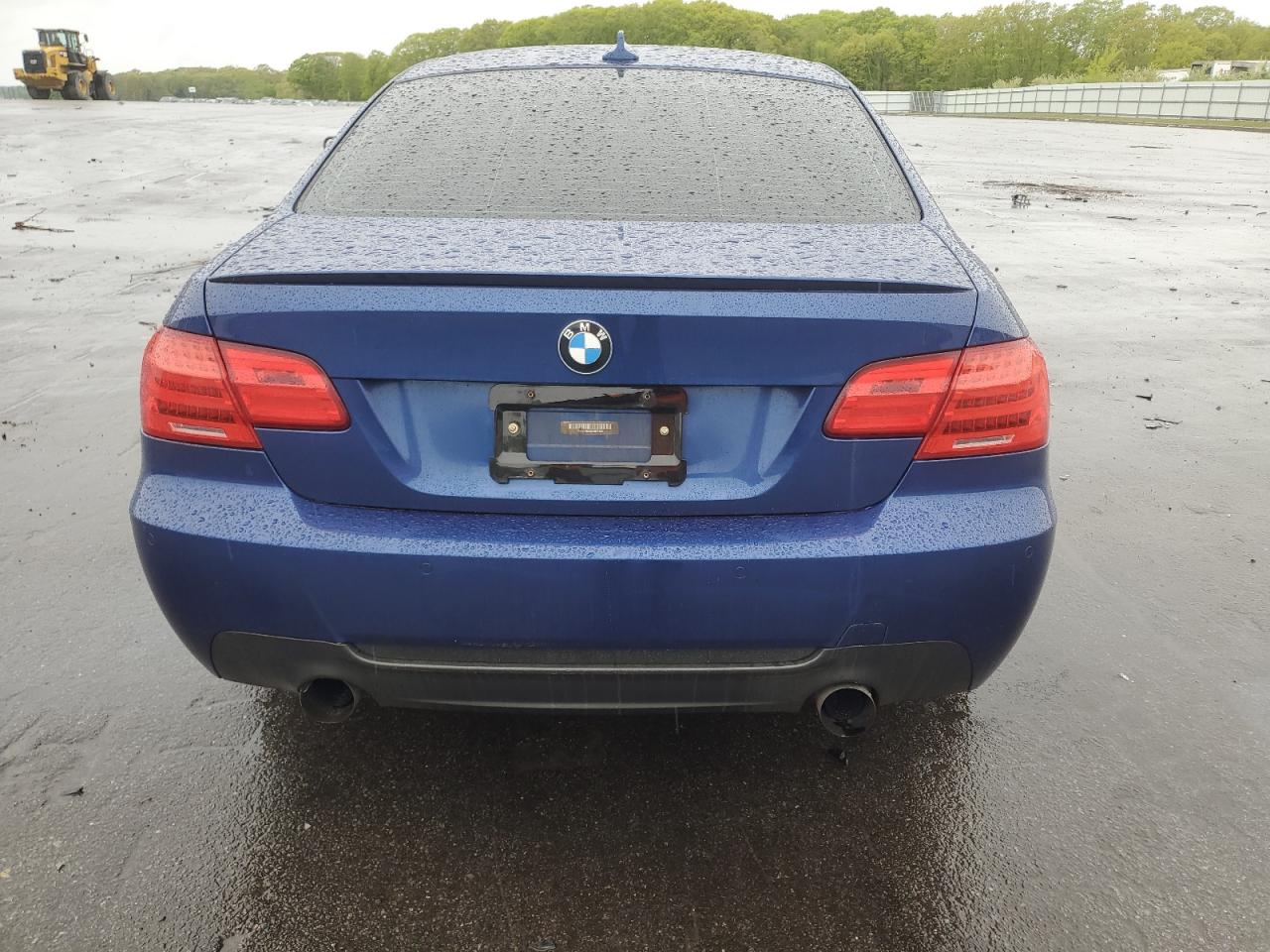 2013 BMW 3er VIN WBAKF9C5XDE672723 Copart auction photo, burn - interior / minor dent/scratches damage thumbnail 6