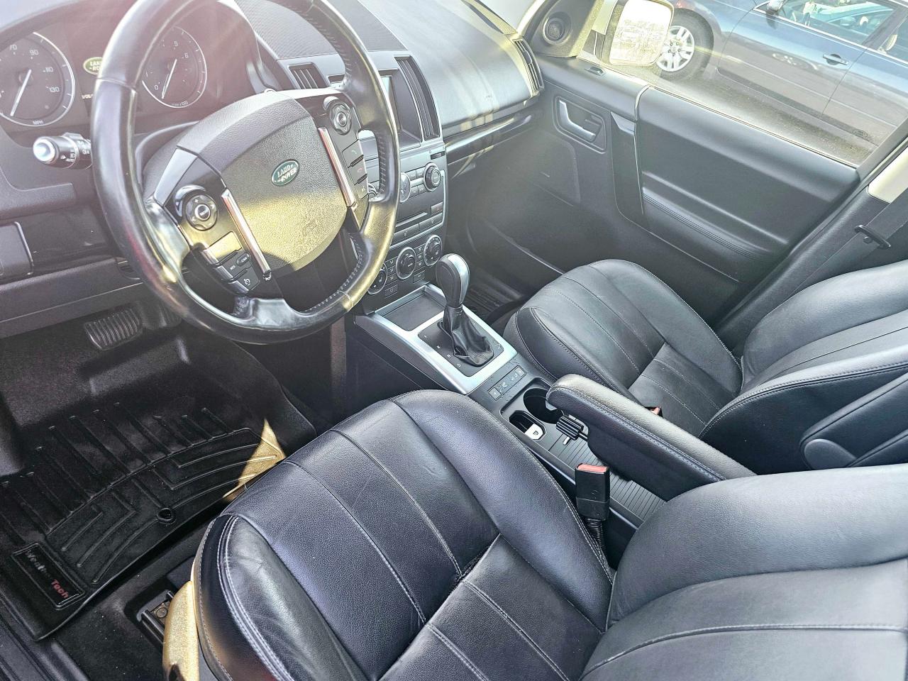 2014 Land Rover LR2 VIN SALFR2BG5EH389838 Copart auction photo, normal wear / minor dent/scratches damage thumbnail 9