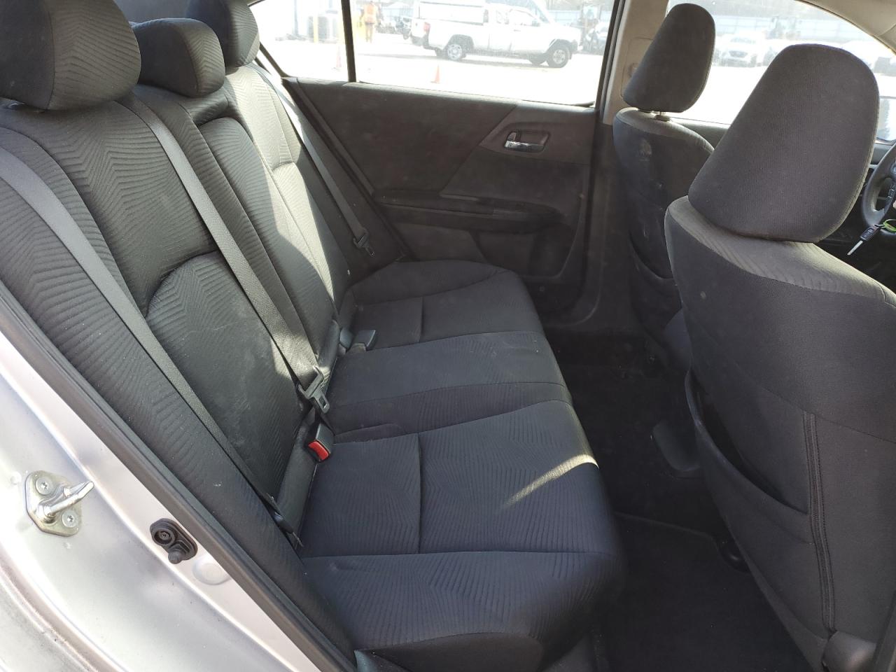 2015 Honda Accord VIN 1HGCR2F39FA172015 Copart auction photo, front end / minor dent/scratches damage thumbnail 10