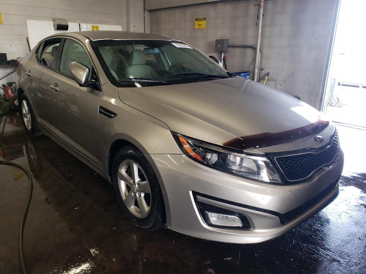 2015 KIA Optima VIN KNAGM4A71F5531884 Copart auction photo, mechanical / vandalism damage thumbnail 4