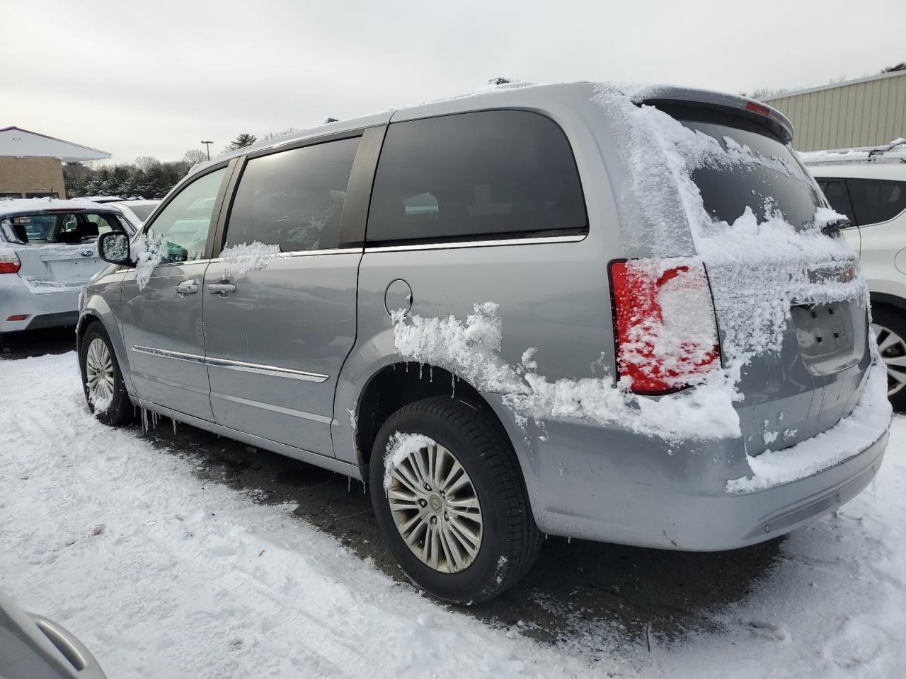 2013 Chrysler Town & Country VIN 2C4RC1CG3DR589778 Copart auction photo, mechanical / front end damage thumbnail 2