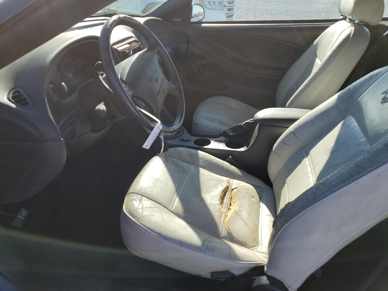 2002 Ford Mustang VIN 1FAFP44422F158128 Copart auction photo, mechanical / minor dent/scratches damage thumbnail 7